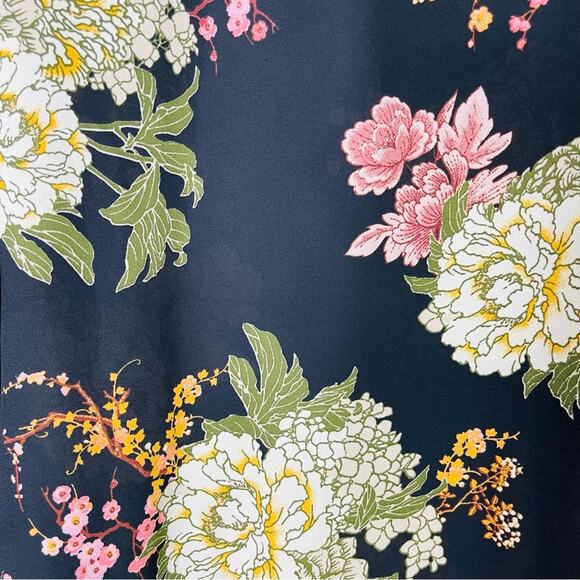 Lily Black white pink floral cottagecore romantic bow popover top large - Picture 4 of 8